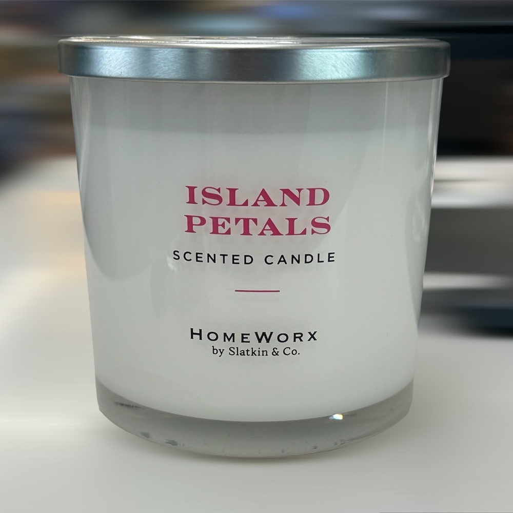 Island Petal 3-wick Candle Homeworx by Slatkin and Co. Floral Tropical Scented